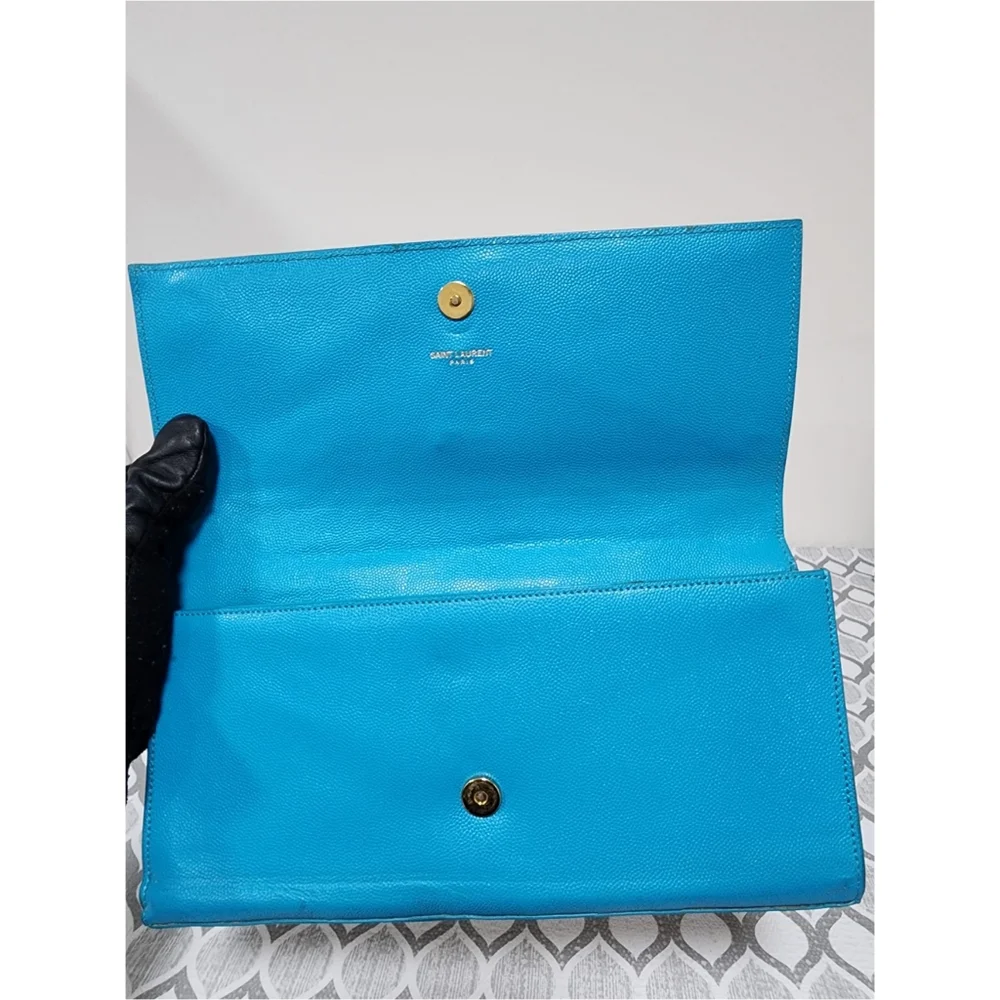 YVES SAINT LAURENT Caviar Leather Cassandre Clutch Bag turquoise - Picture 11 of 15